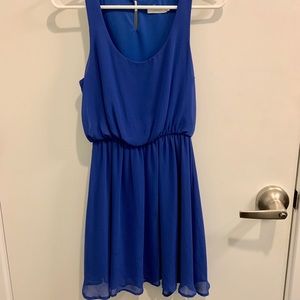 Blue float dress with cinched waist